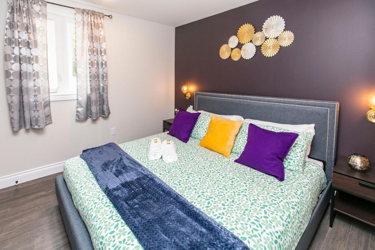 Luxury 1Br With King Bed - Steps From Byward Market! Lägenhet Ottawa Exteriör bild